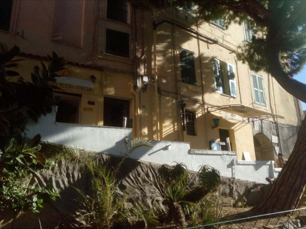 Casa Via Montà In Centro